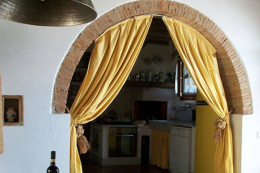Foto 12 von 24: Schöne Villa, traditionell mit Charme .....