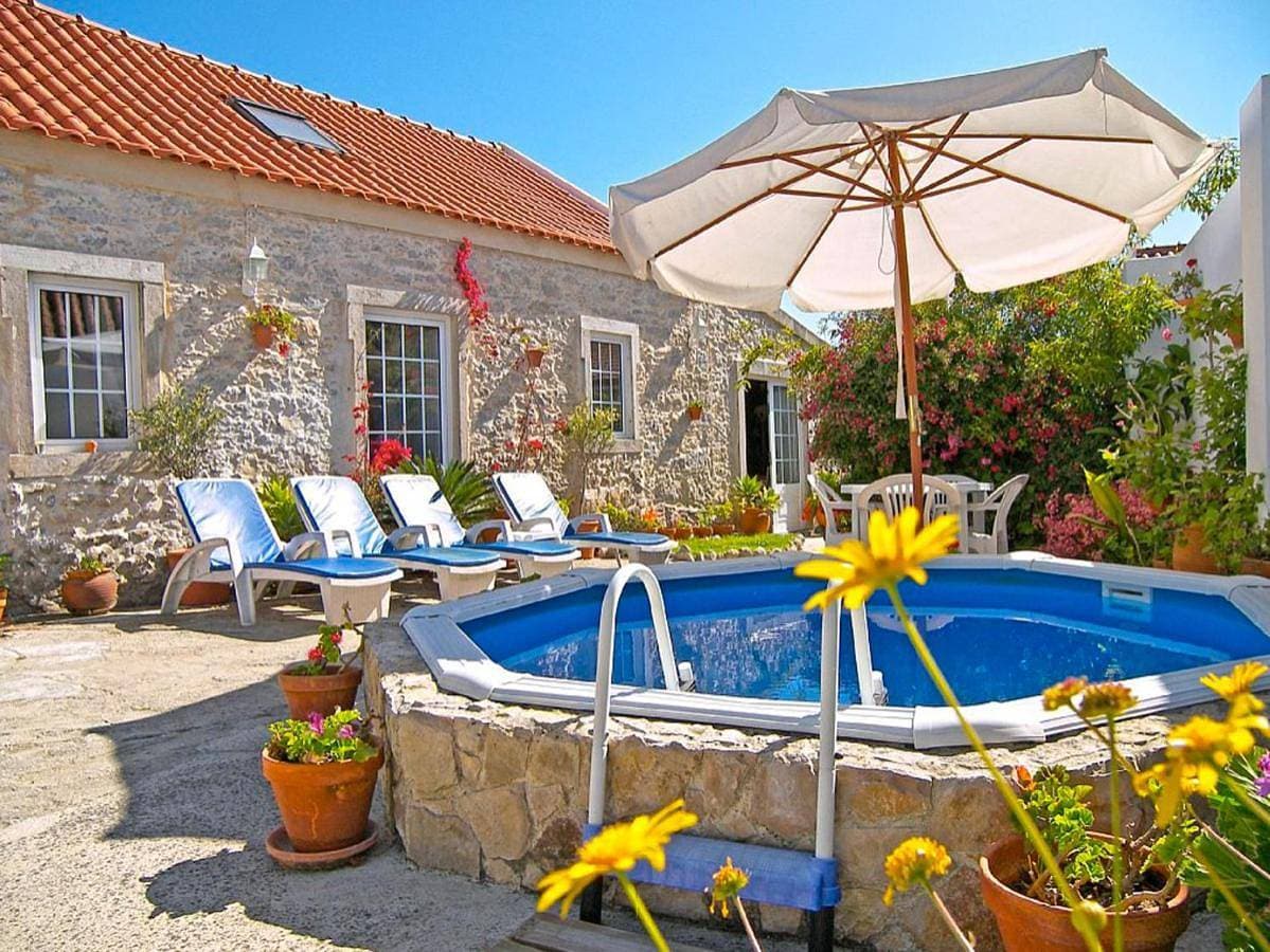 Secret Garden - Romantic villa with patio and pool - privacy 1