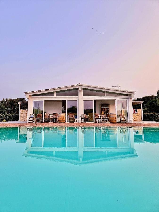 Hotel with swimming pool near Stintino just 300 mt from the beach 1