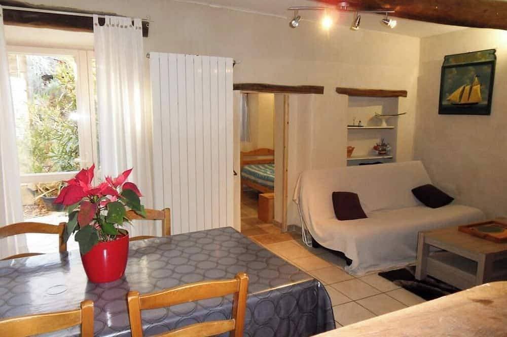 Foto 4 von 6: Les Pierres Séches Vacation Rental, Les Andrieux, 3/4 Banon
