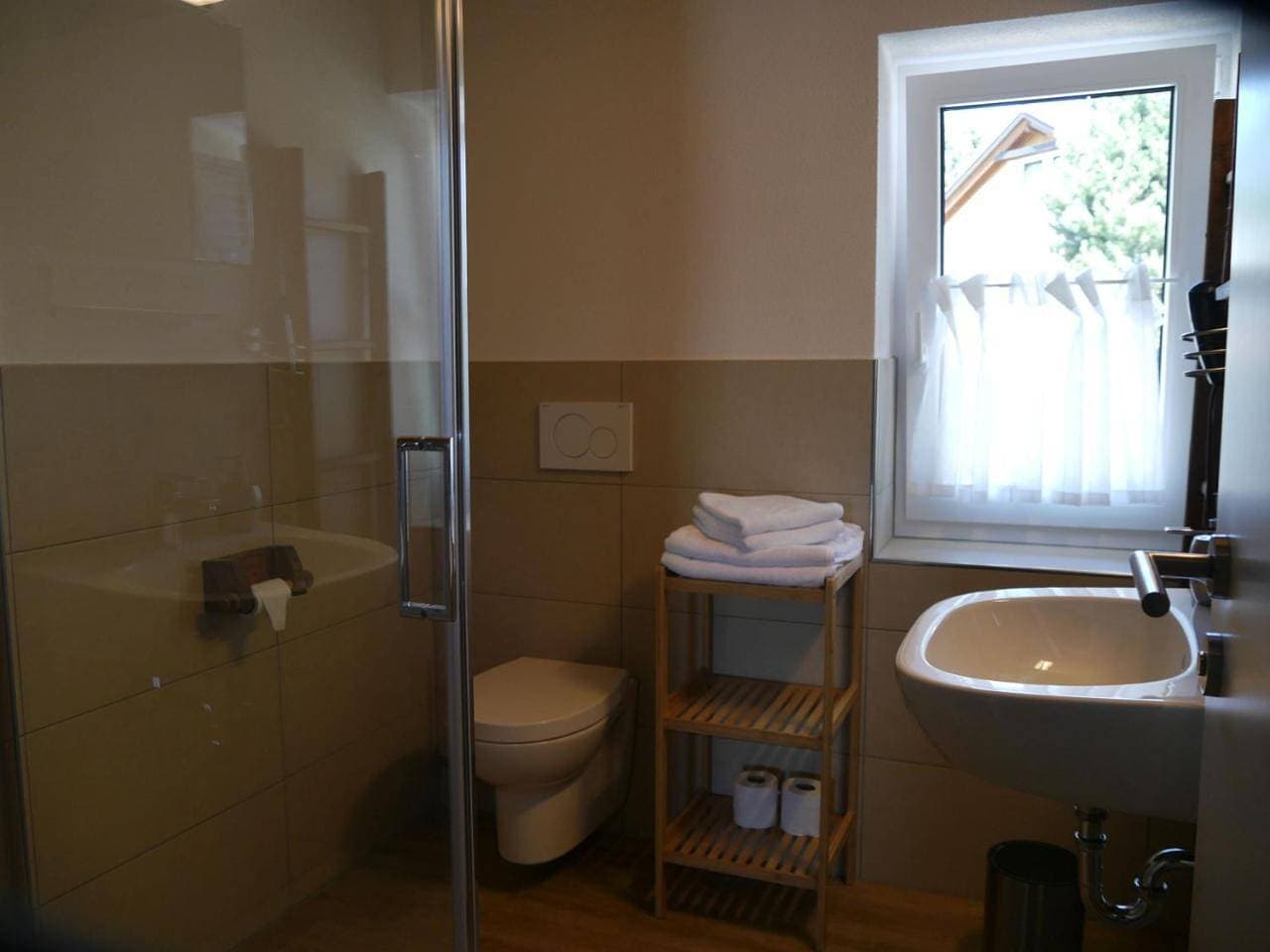 Foto 11 von 16: Double Room