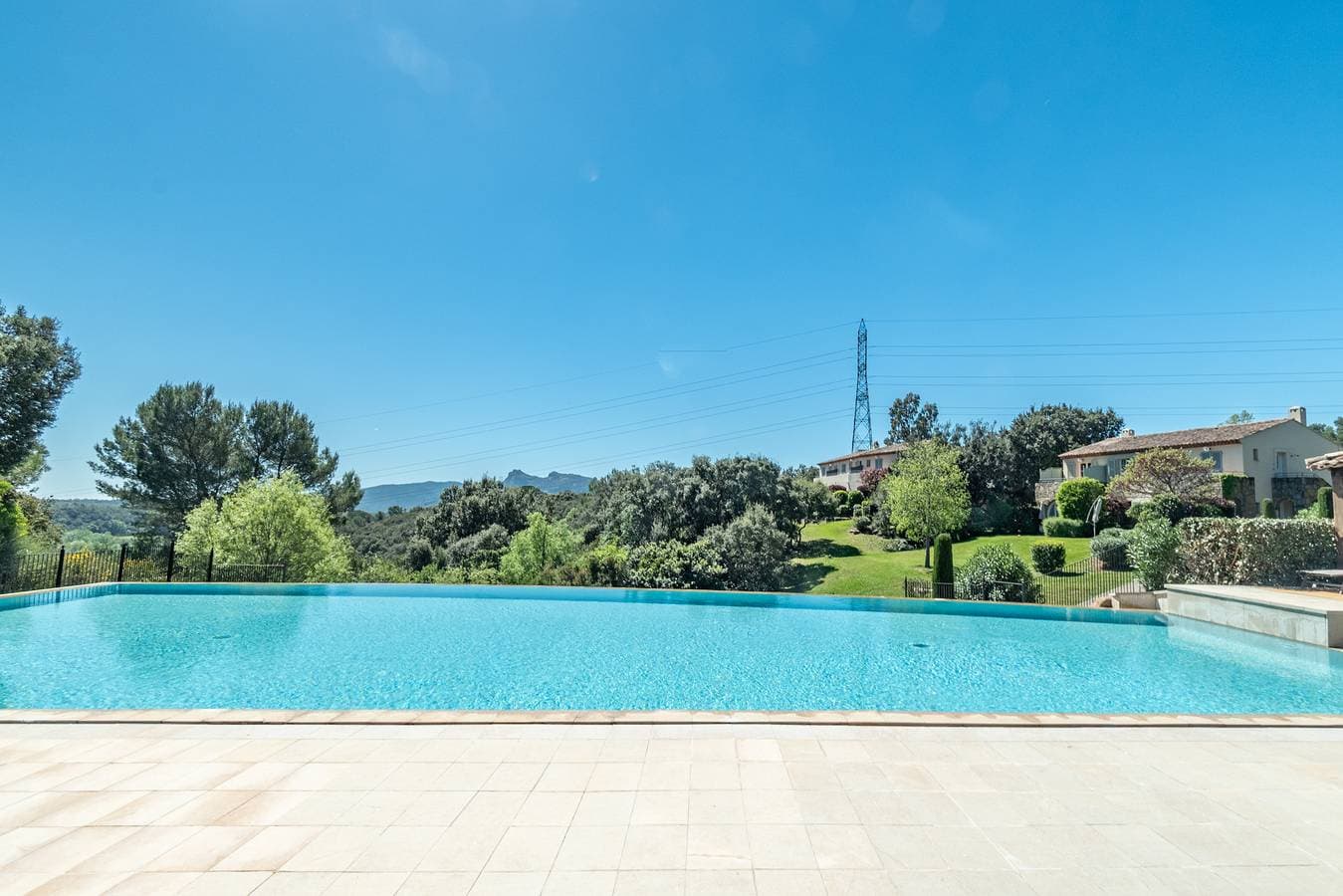 Foto 13 von 26: Appartement 2 Chambres -50m2-  Avec Vue Sur Golf (N°23)