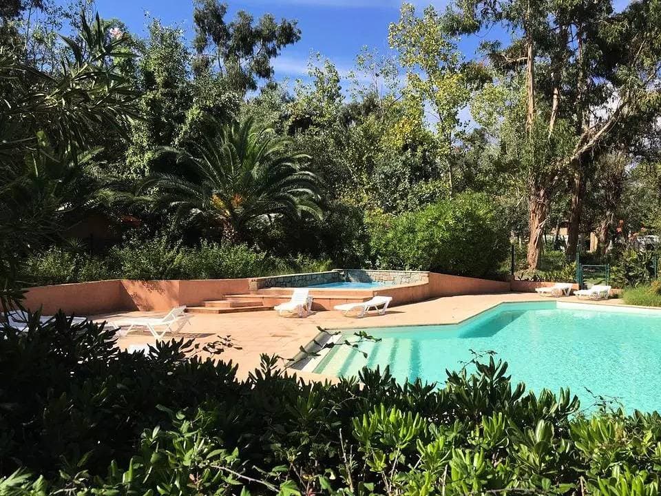 Bungalow 2 Zimmer 2 Personen 1
