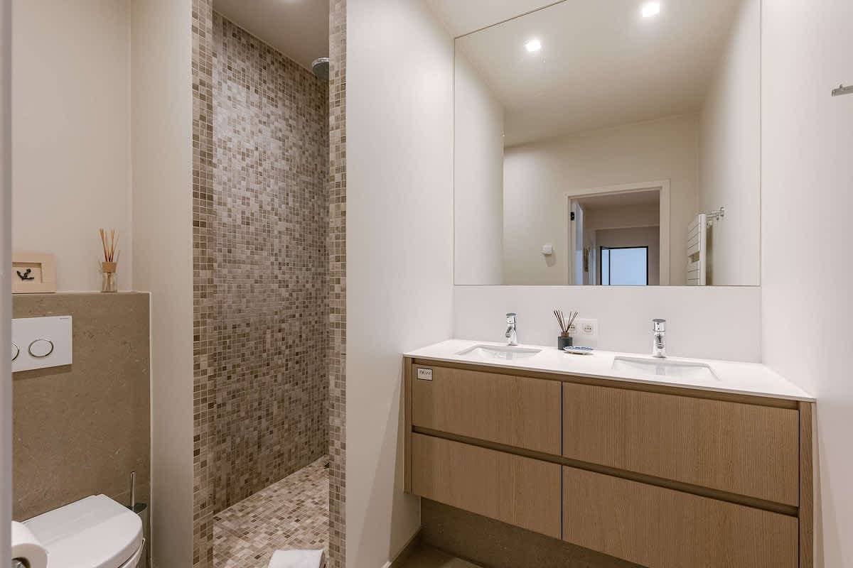 Foto 8 von 33: Ferienwohnung für 5 Personen mit Garten