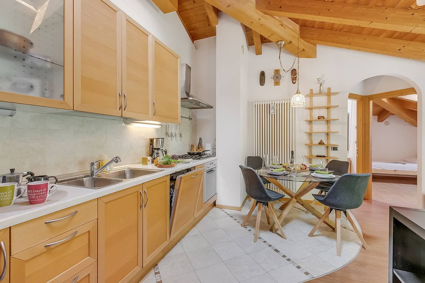 Foto 4 von 21: Torbole On the Moon Apartment near Beach