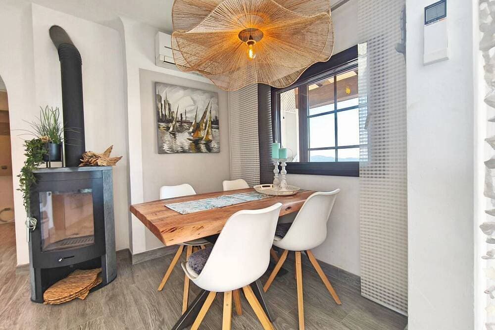 Foto 12 von 30: Meerblick-Wohnung für 3 Personen in Cala Fornells