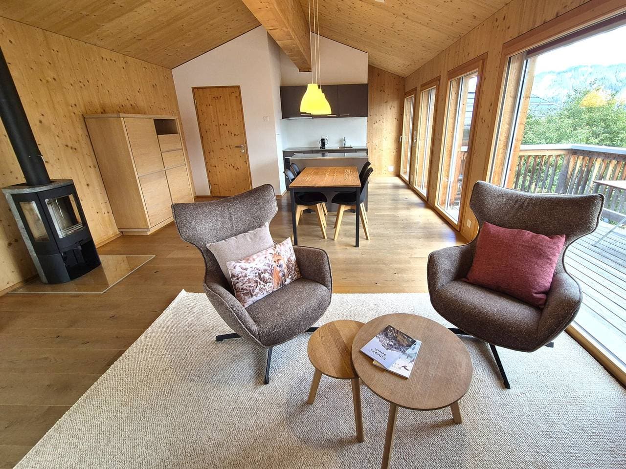 Foto 9 von 18: Ferienhaus Charme by biobuchli, Tenna - 3.5 Zimmer Ferienhaus für max. 4 Pers.