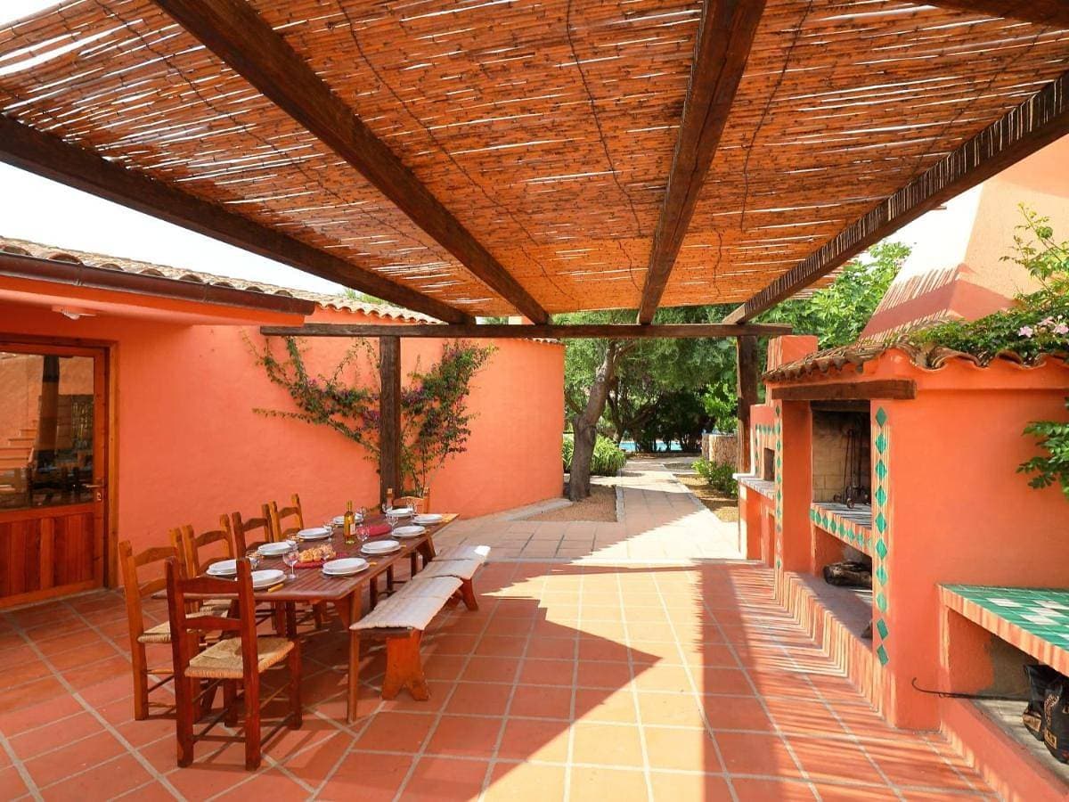 Foto 4 von 5: Villa