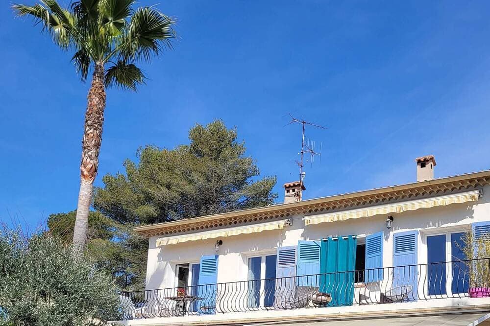 Foto 13 von 20: Appartement 3/4 Pièces 70 m² Plein sud Aperçu mer