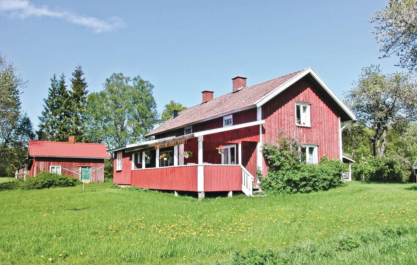 Foto 2 von 32: Ferienhaus für 8 Personen mit Garten