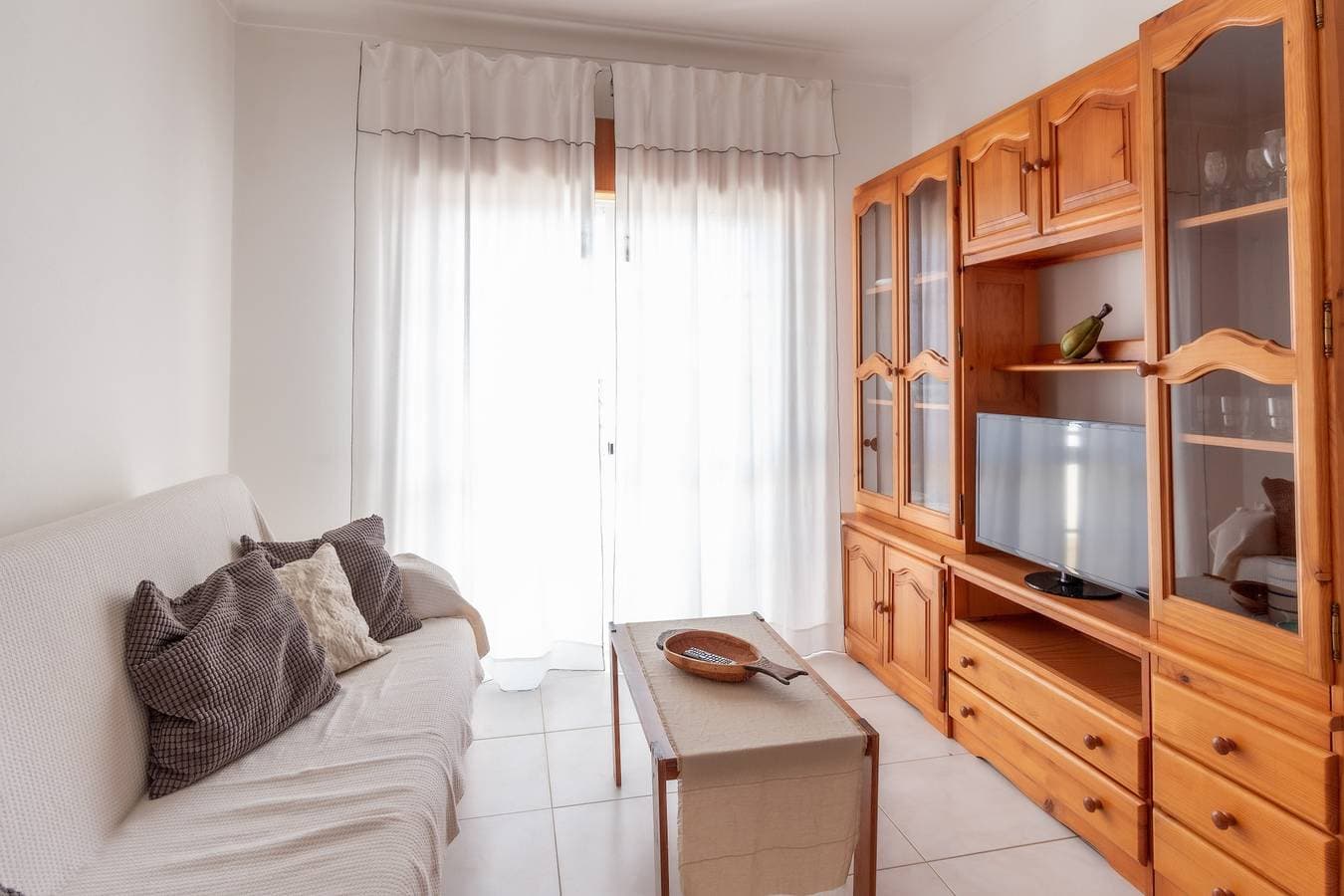 Foto 3 von 25: Ferienwohnung 'Lota Praia 2' mit Balkon und Klimaanlage