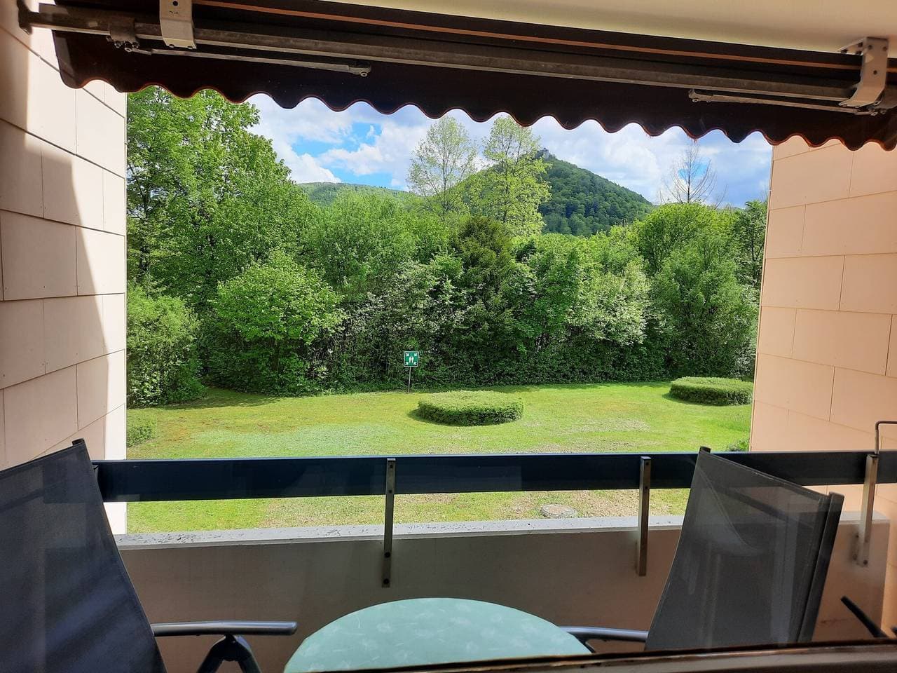 Foto 12 von 16: Ferienwohnung 'Lived-in' mit Bergblick, Balkon und Wi-Fi