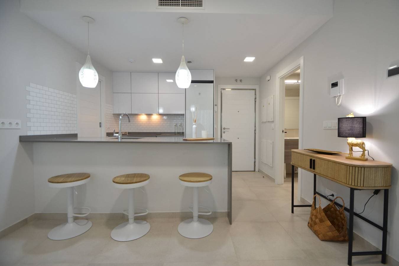 Foto 13 von 34: Ferienwohnung für 5 Personen mit Terrasse
