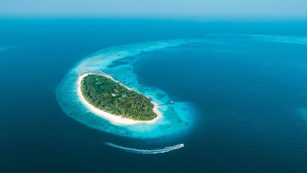 NH Collection Maldives Reethi Resort 1
