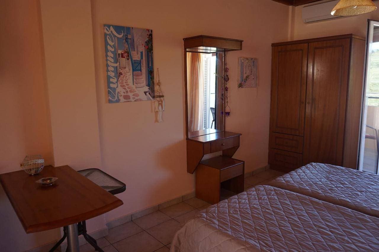 Foto 5 von 12: One-Bedroom Apartment