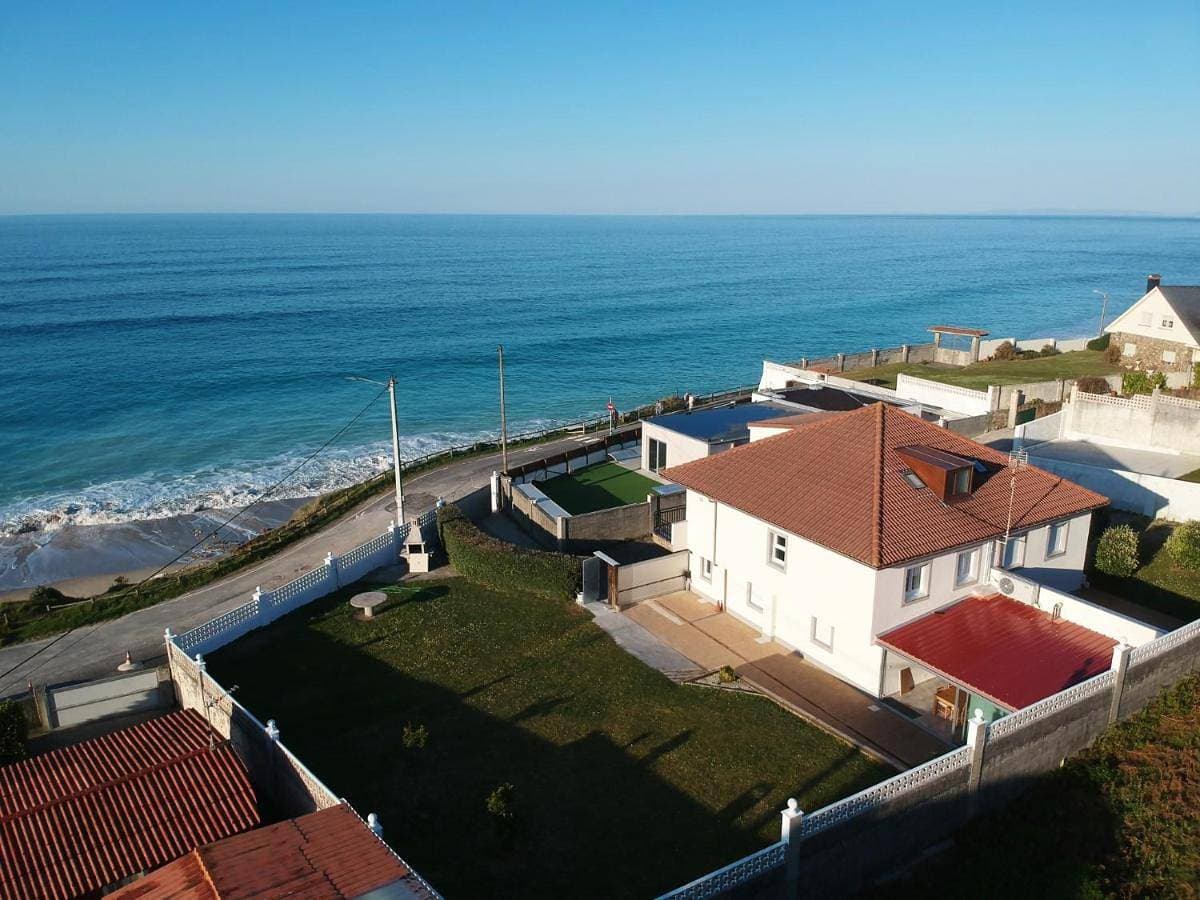 AG Casa Vilamar en primera linea de playa Razo 1