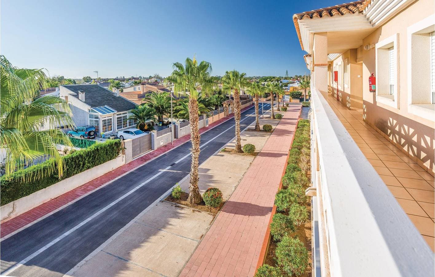 Foto 13 von 41: Paradies am Pool: Parkplatz, AC, Terrasse & WiFi!