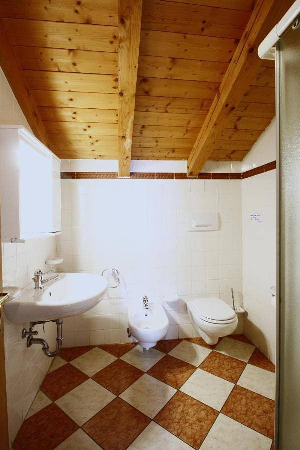 Foto 5 von 8: Double Room