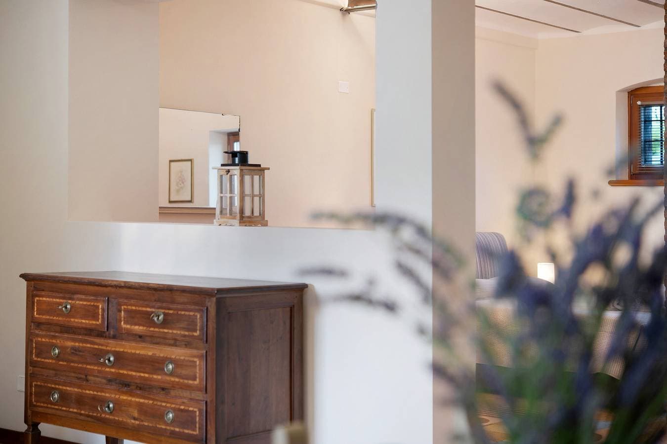 Foto 12 von 29: Ferienwohnung 'Mono Garden Colombare Teboi' mit Bergblick, Wi-Fi und Klimaanlage