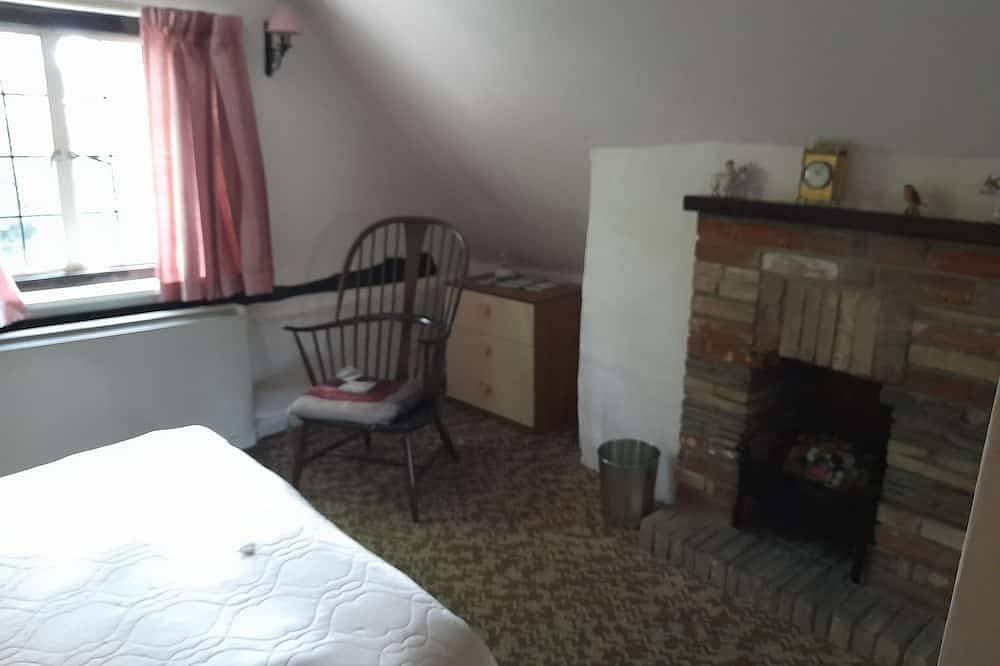 Foto 4 von 15: Pet friendly 3-bedroom cottage in  Tattingstone