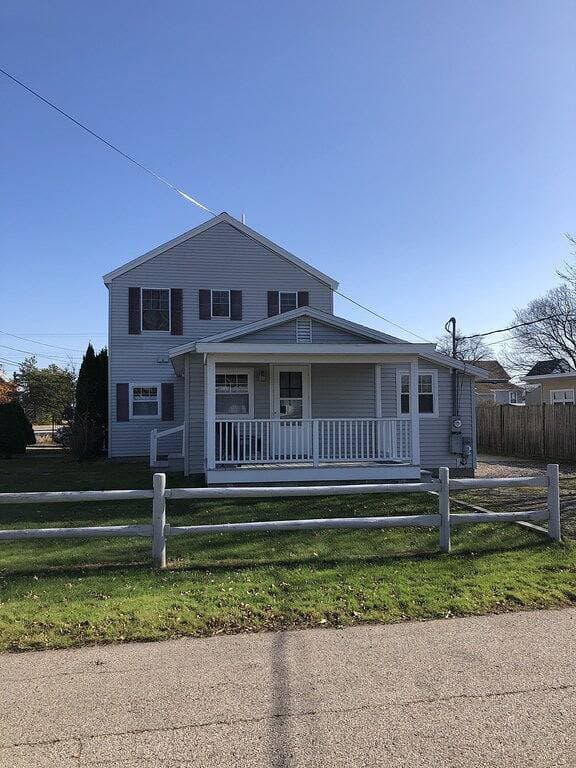 Foto 5 von 31: Quaint airy open concept 4 bedroom
