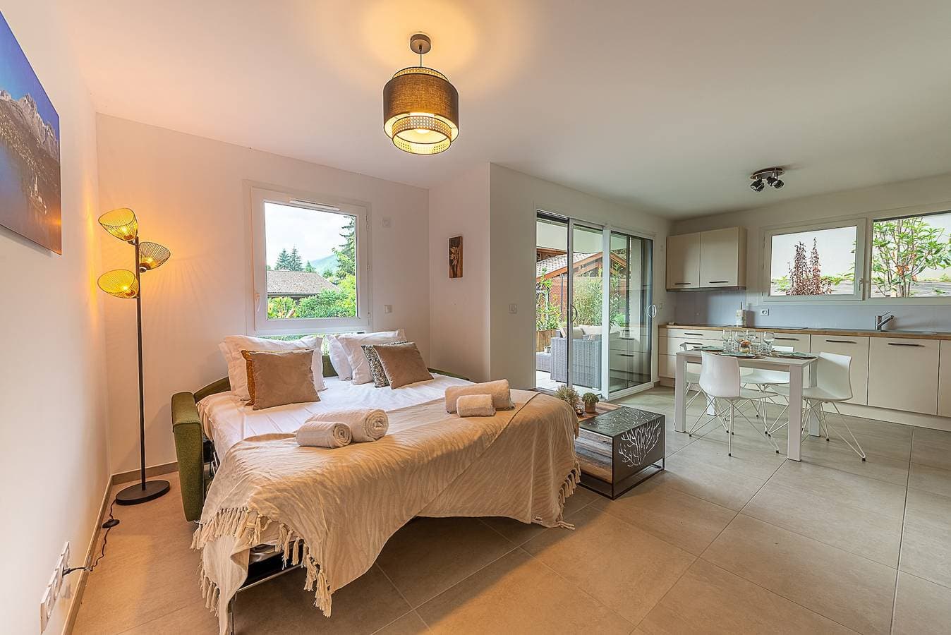Foto 5 von 22: Ferienwohnung für 4 Personen mit Seeblick