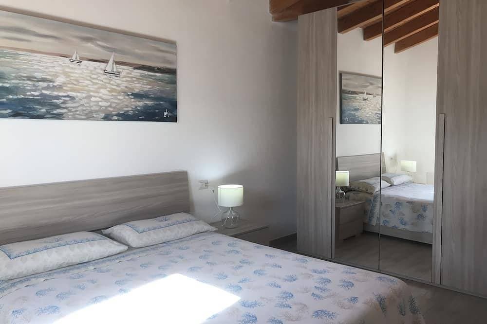Foto 3 von 30: Residenza Limpiddu mit Pool - Erster Stock mit Meerblick