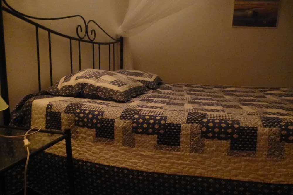 Foto 3 von 22: --- schöne voll ausgestattete Wohnung ----