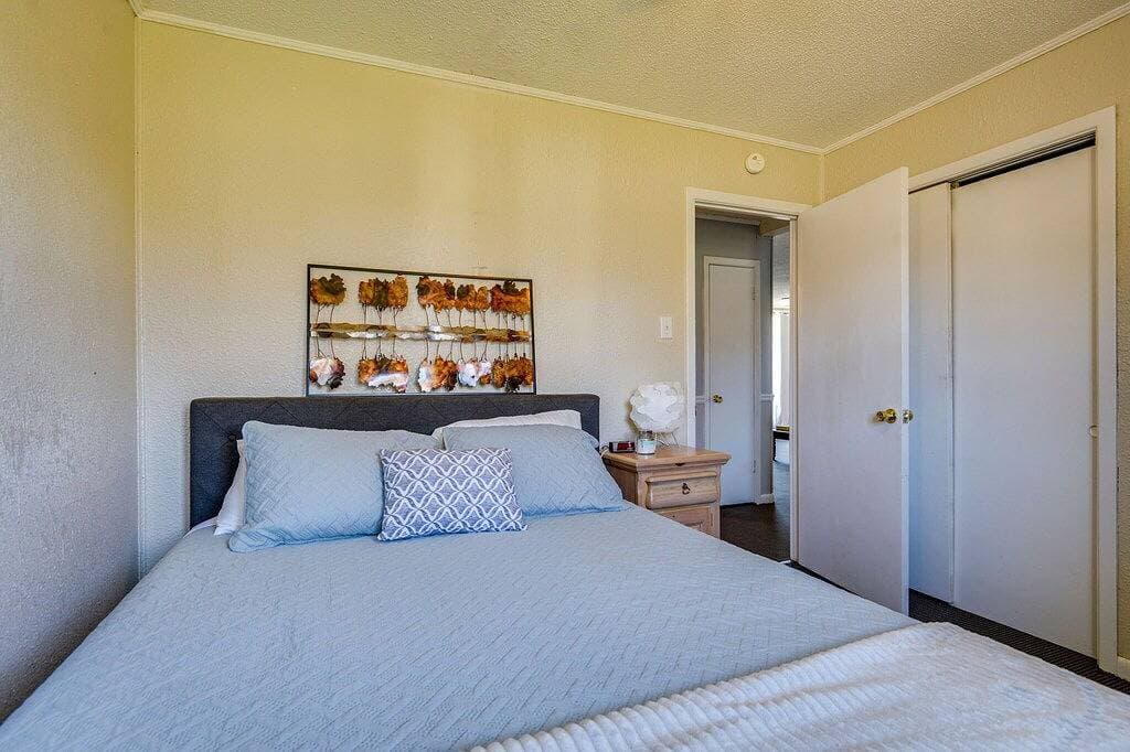 Foto 6 von 12: Cheerful Wishes- 3 Bedroom House To Yourself