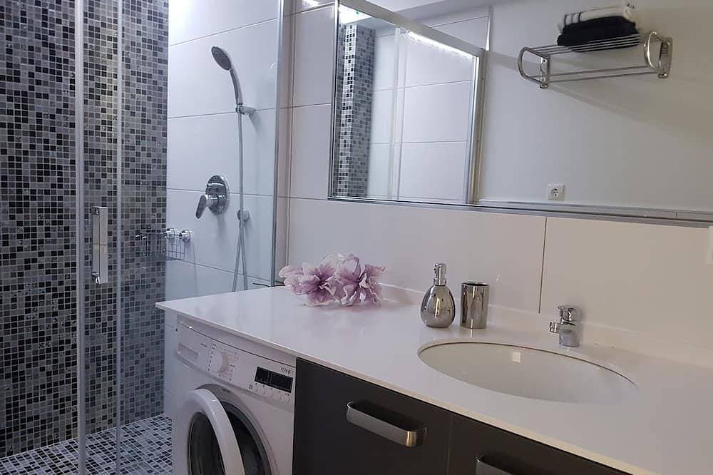 Foto 11 von 30: Fabelhafte Luxuswohnung 100m und 50m zum Strand, Meerblick, 2 Terrasse