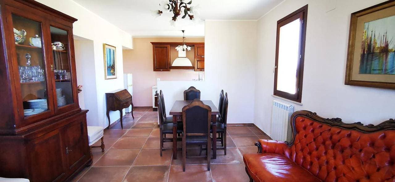 Foto 5 von 23: Two-Bedroom Apartment