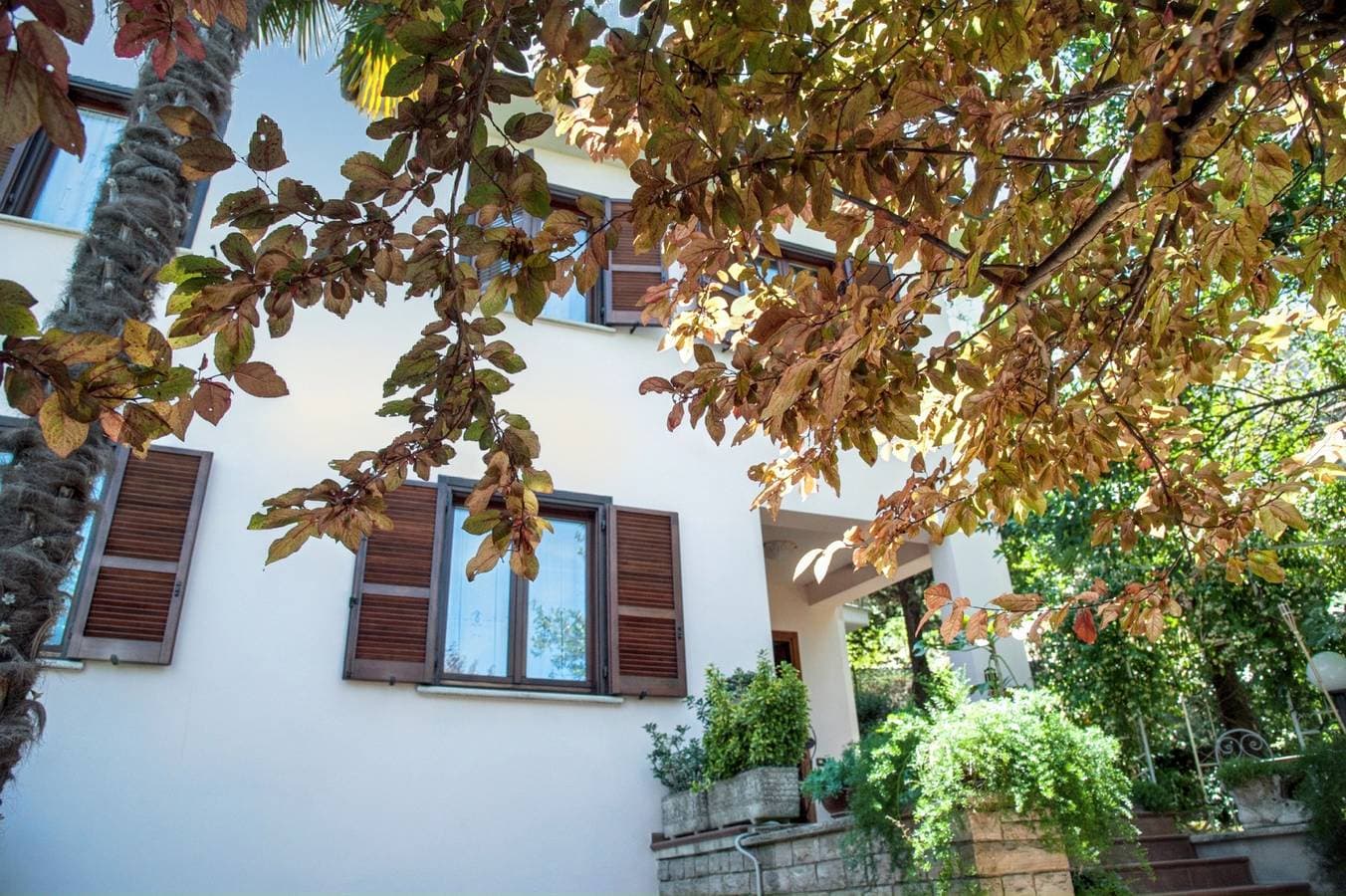 Foto 13 von 110: Charmantes Haus in Amelia mit Seeblick, 200 m²