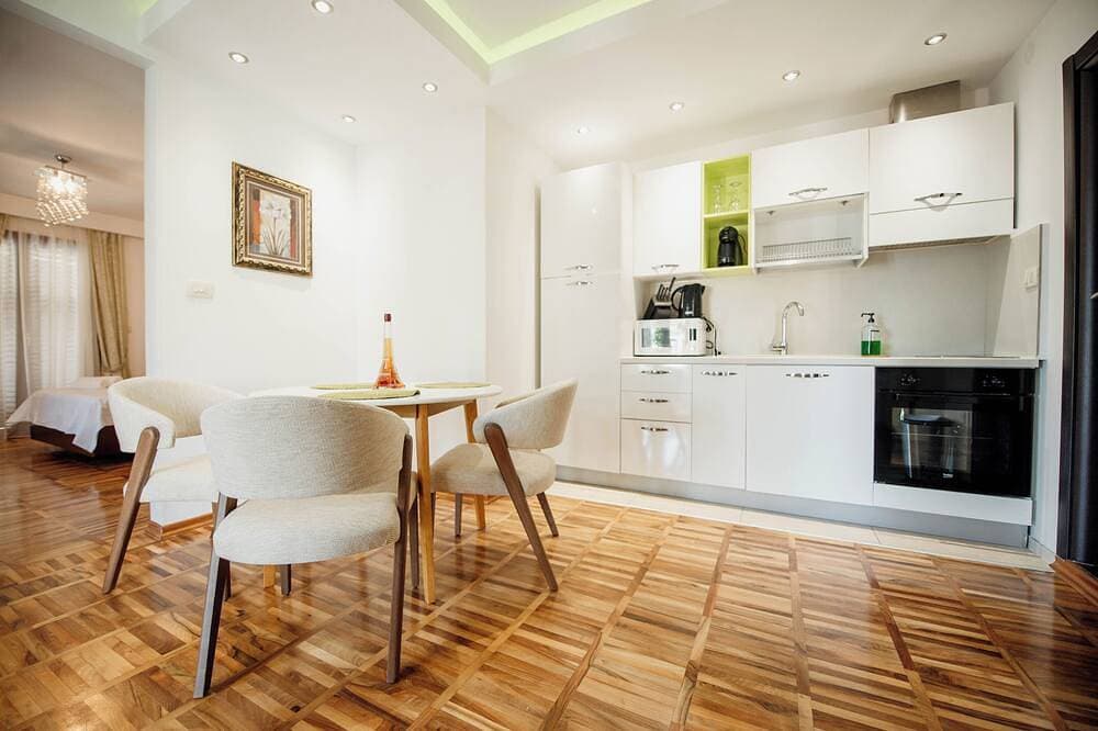 Foto 8 von 16: Studio apartment with big terrace & sea view