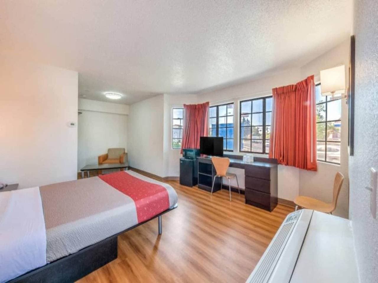 Foto 12 von 28: Deluxe-Ausführung mit 1 Doppelbett | Kostenloses WLAN