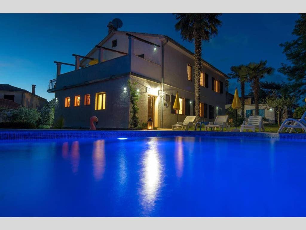 Villa Palma Karojba 1