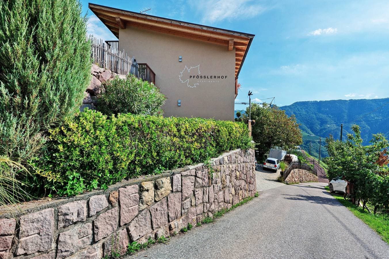 Foto 12 von 47: Apartment 'Lärche' mit Bergblick, Gemeinschaftsterrasse und WLAN