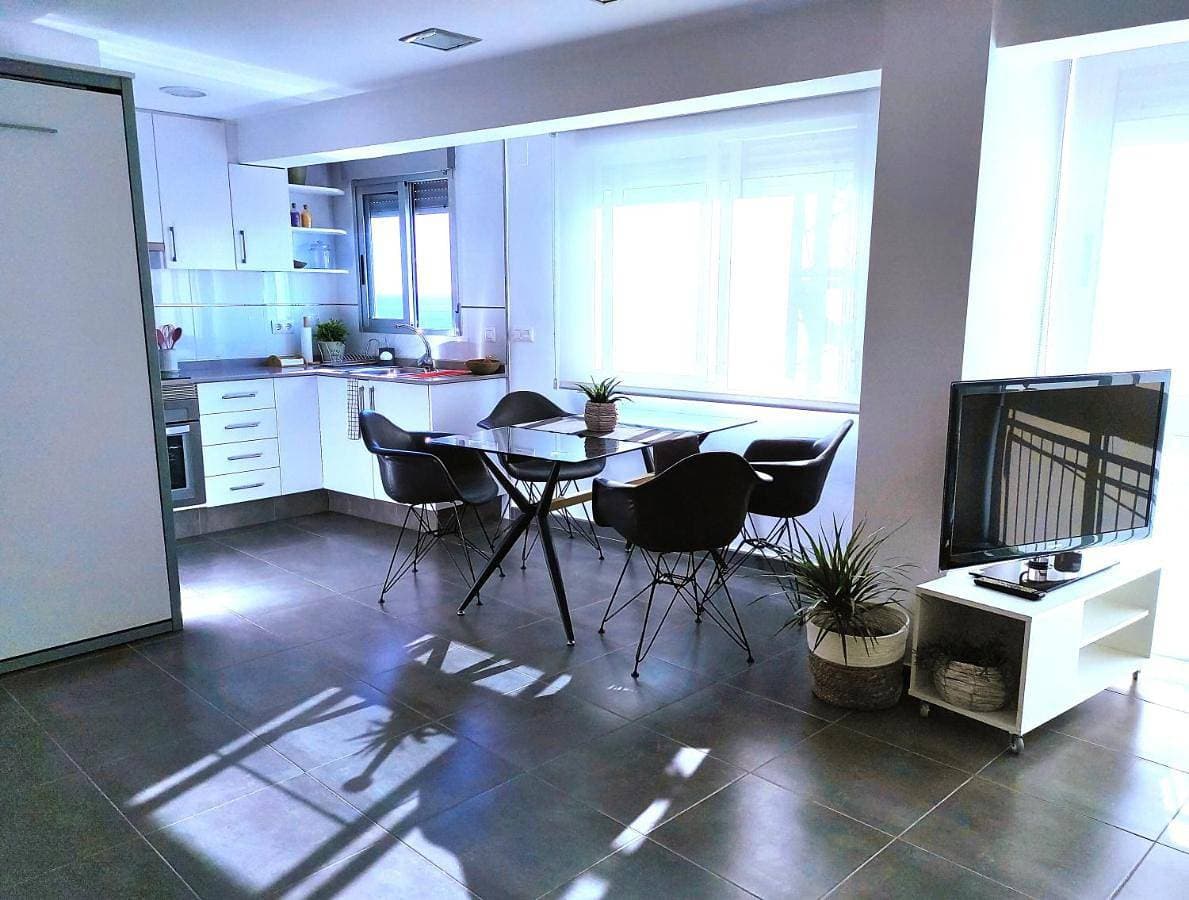Foto 2 von 40: Studio Apartment with Sea View