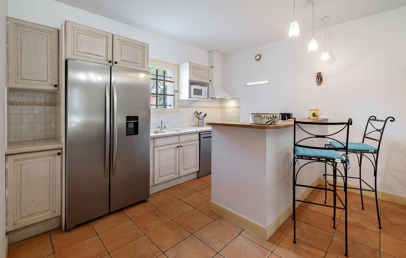 Foto 8 von 25: Poolside Getaway: 120qm mit AC, Parkplatz & WiFi