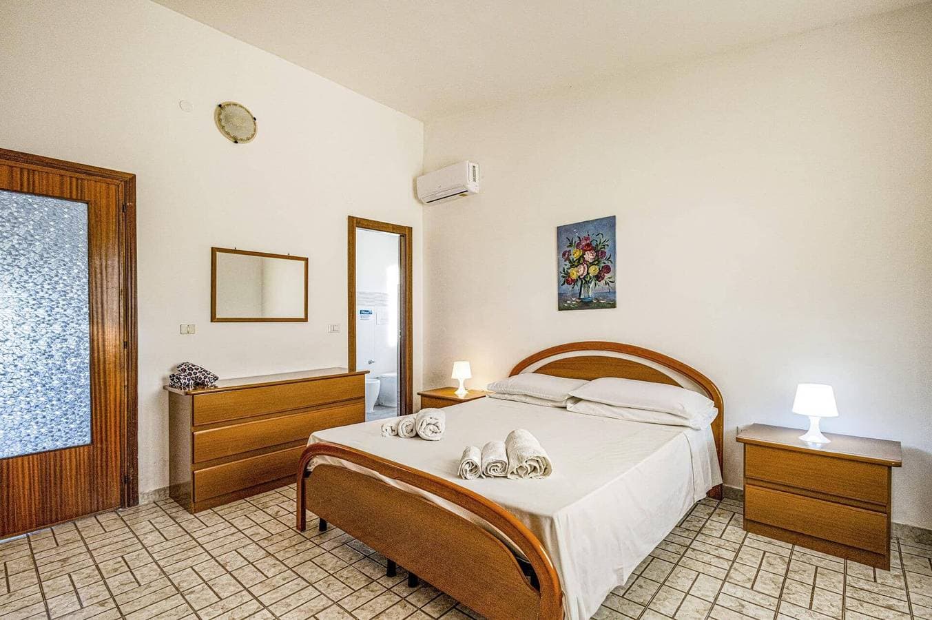 Foto 12 von 24: Villa für 4 Personen mit Garten