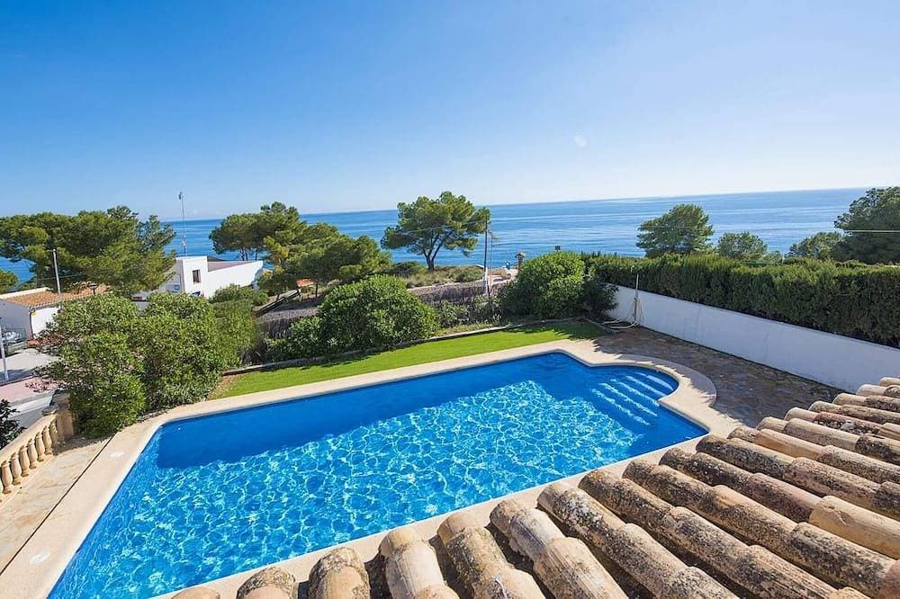 Villa Diego - PlusHolidays 1