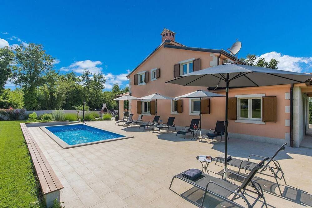 Schönes Haus in Porec 1
