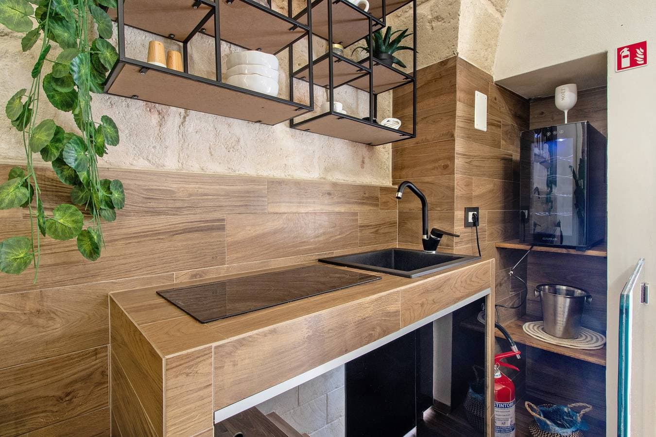 Foto 8 von 29: Ferienwohnung 'Angelsuite' mit Wi-Fi und Klimaanlage