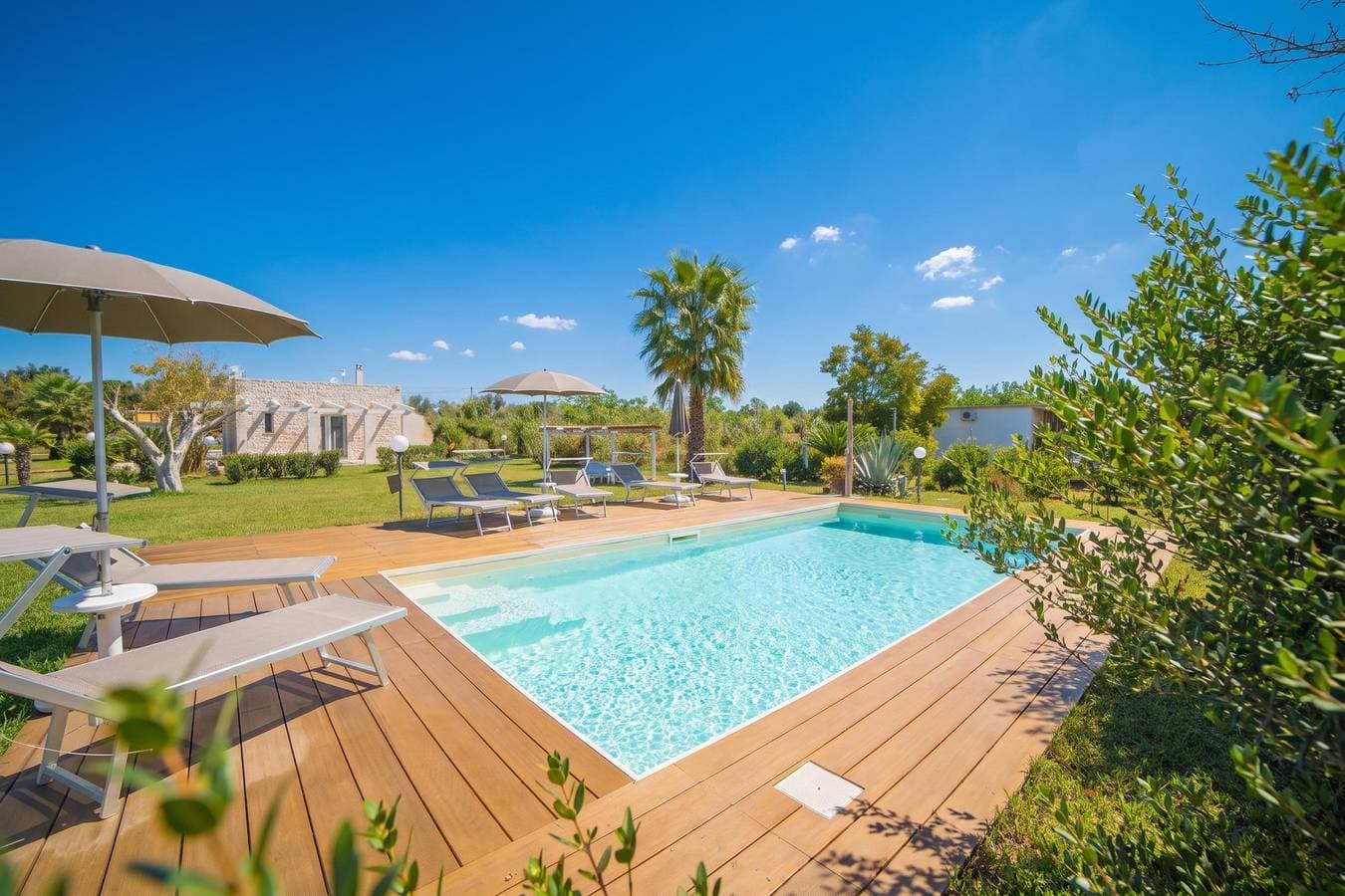Villa Assunta With Pool Near The Sea 1