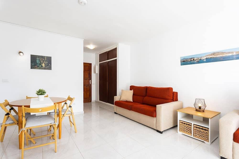 Foto 10 von 30: Los Cristianos. Nice & Cozy sea view apt
