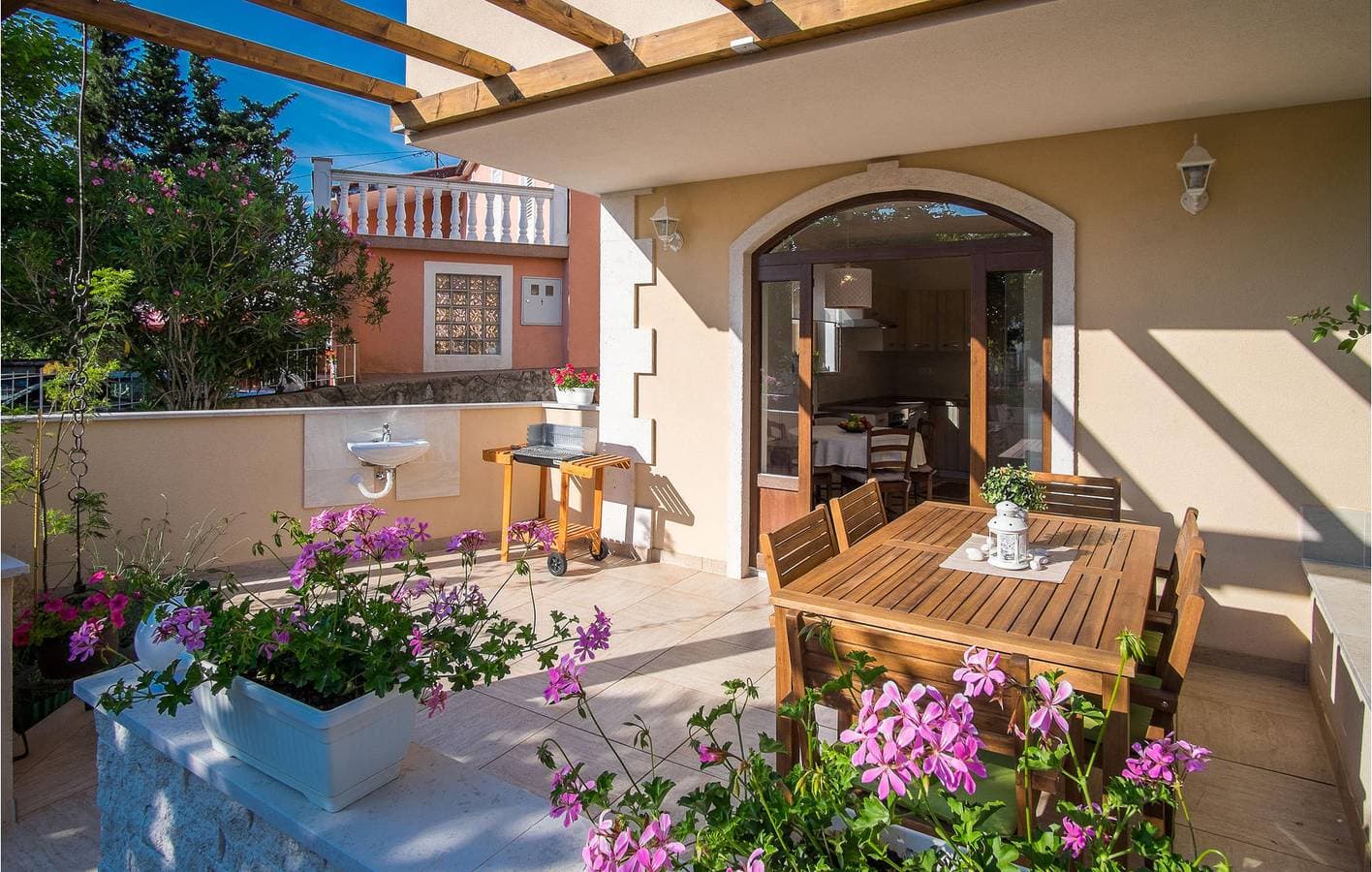 Foto 8 von 43: Charmante 2-Zimmer-Wohnung mit Pool, Terrasse und in der Nähe des FKK-Strandes