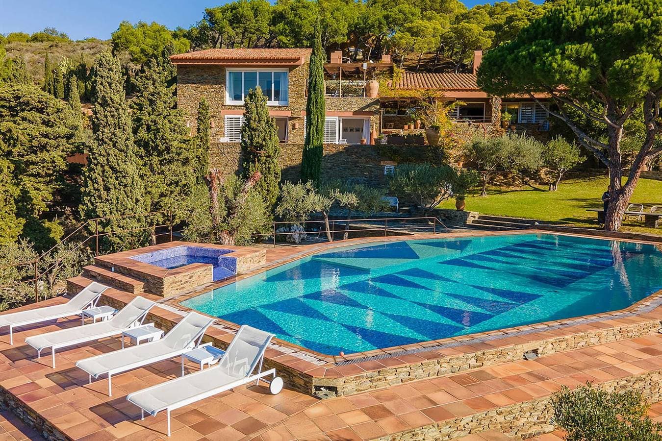 Villa 1