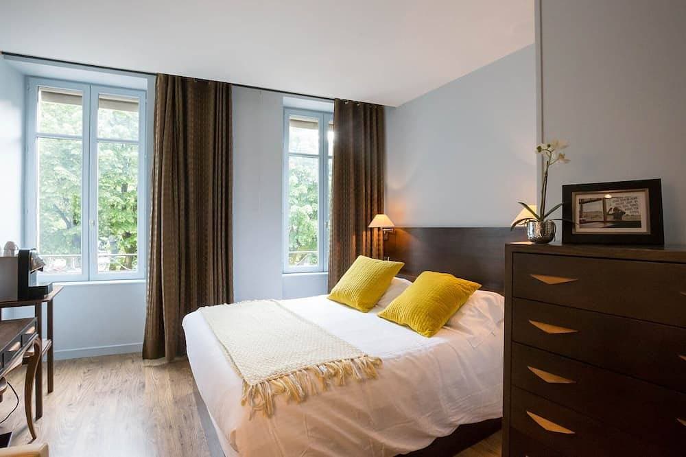 Foto 5 von 9: Doppelzimmer-Eigenes Badezimmer