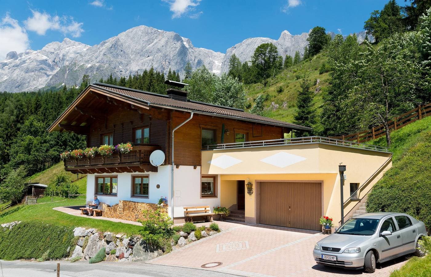 Haus Hallinger 1