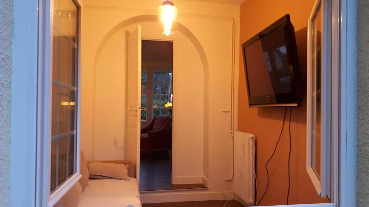Foto 12 von 27: Three-Bedroom House