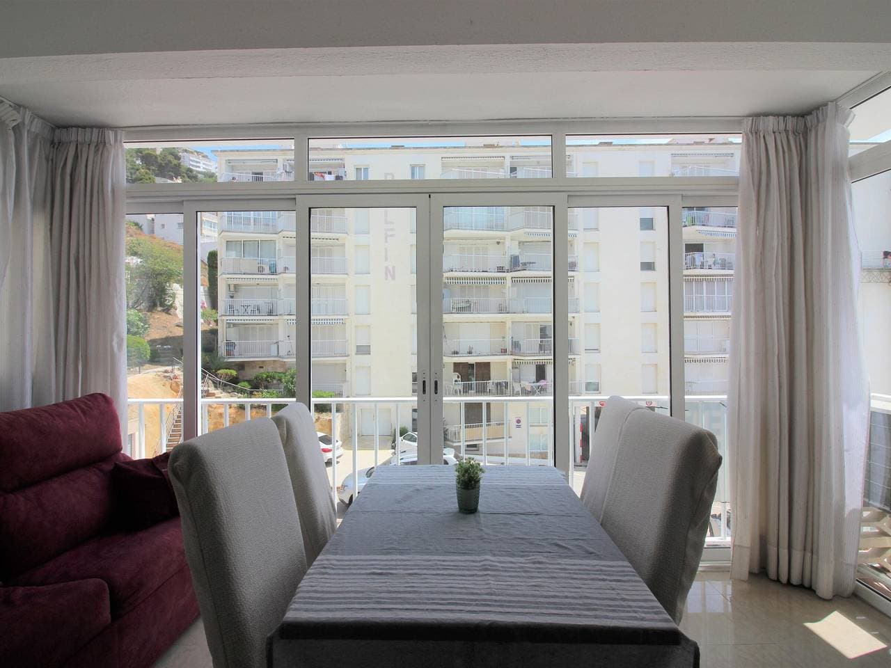 Foto 5 von 23: Apartment mit Meerblick und Gemeinschaftspool